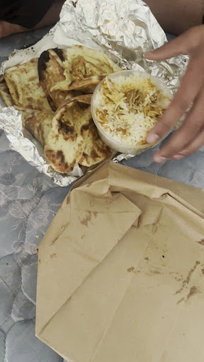 Photo of Fresh Tandoori Flavour, Indian Restaurant - Sidney, BC - 2395 Beacon Ave, Sidney, BC V8L 1W9